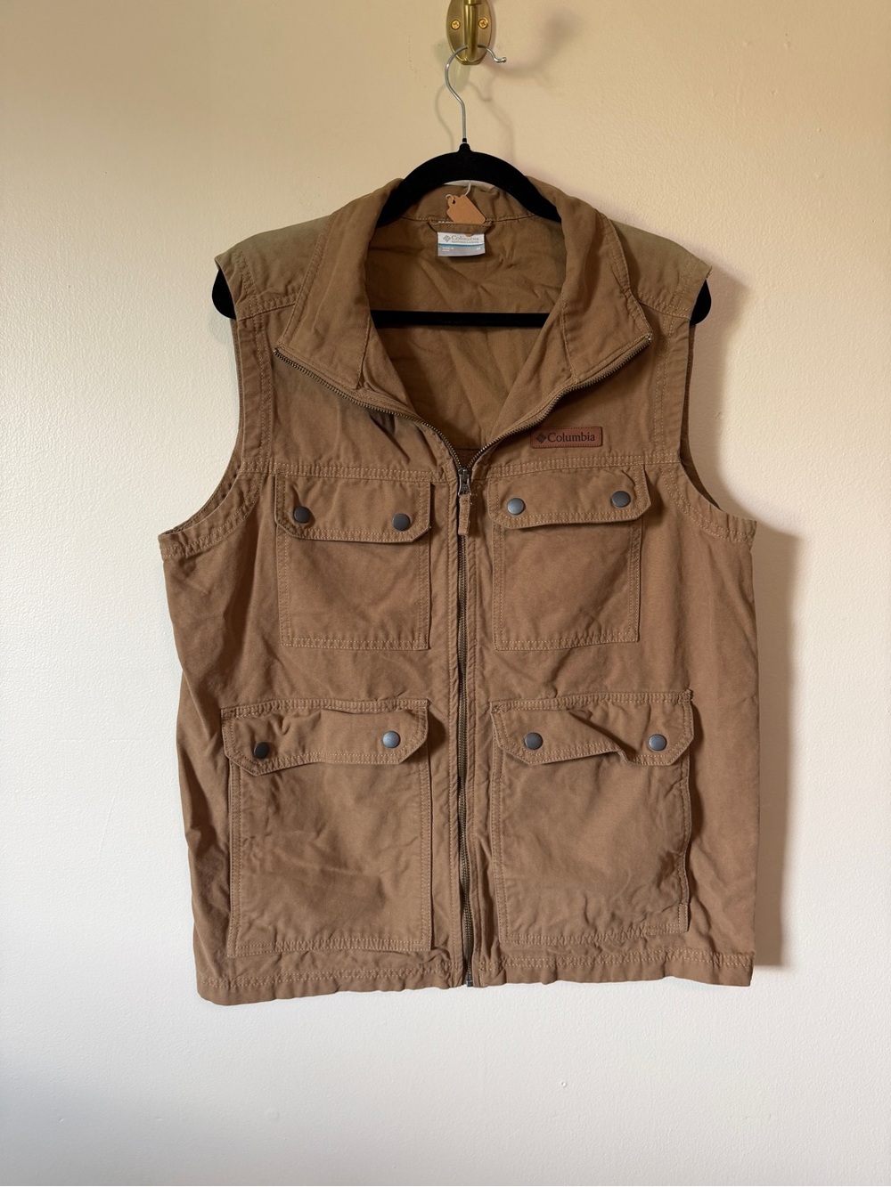 Columbia tan/khaki fisherman canvas 100% cotton zip up vest size large